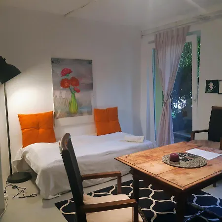 Fassbinder Klause Mit Mini-Terrasse Apartment Sankt Veit an der Glan Exterior photo